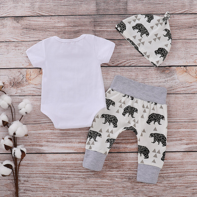 3-piece Baby Boy / Girl BABY BEAR Print Bodysuit and Pants with Hat Set  - White