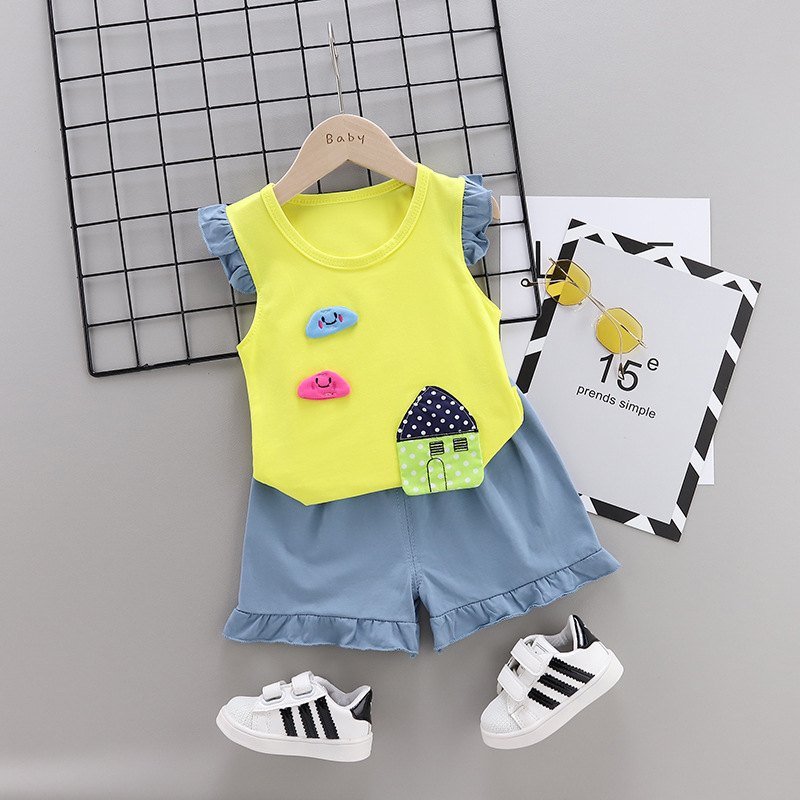 Summer new Children Cotton Cartoon Small house pattern two-Pieces vest + shorts (yellow)