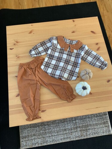 2-piece Baby / Toddler Girl Plaid Ruffled Doll Collar Top and Solid Ruffle Pants Set photo review