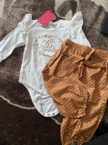 3-piece Baby Girl Letter Print Ruffled Bodysuit and Polka Dots Pants with Headband Set photo review