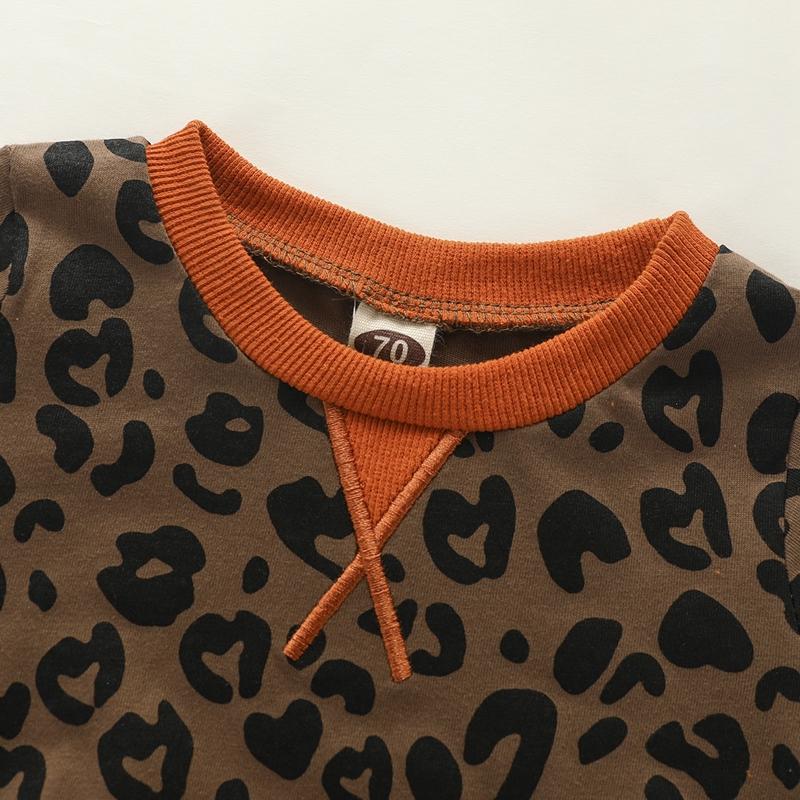 2-piece Leopard Pattern Tops &amp; Pants for Baby