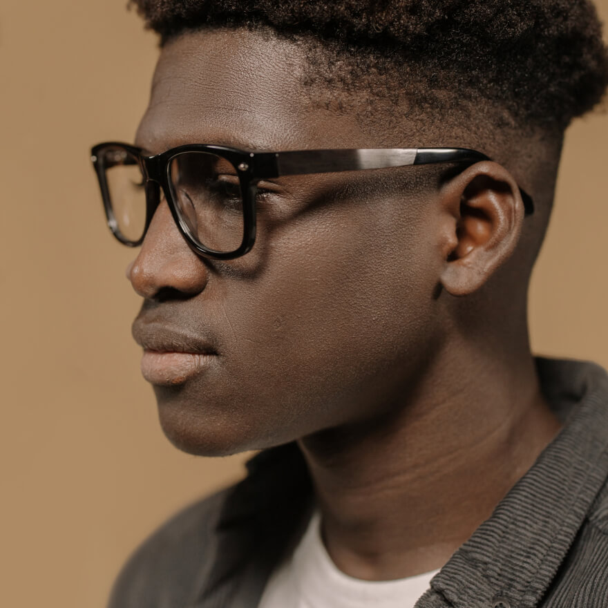 beige-2-men-banner-3